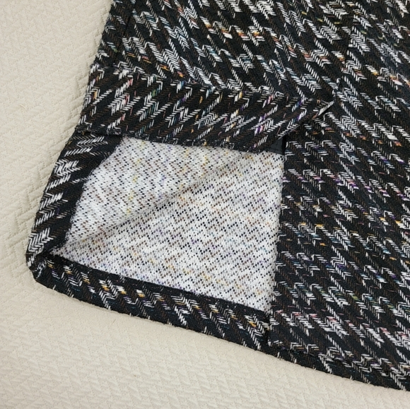 Chaumont Seoul Black and Multi Color Tweed Pencil Skirt Size Small - Picture 10 of 12